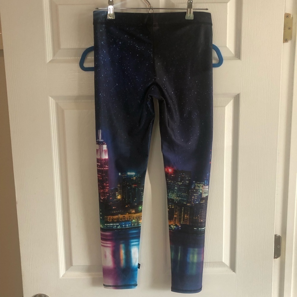Terez size medium NYC at night leggings